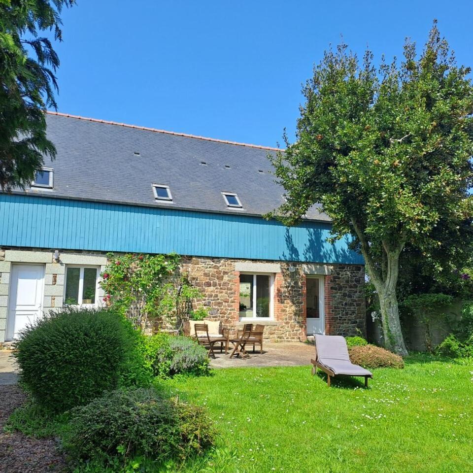 Gite Le Lac Cherrueix Esterno foto